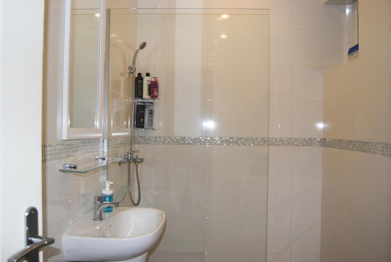 Apartment Natalie Belgrado Esterno foto